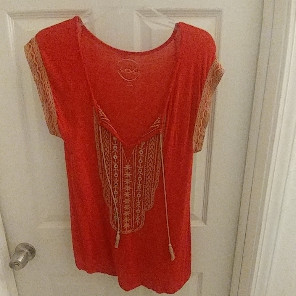 INC top like new